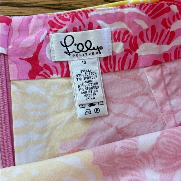 Lilly Pulitzer Pink and Yellow Floral Skort with daisy lace trim size 10 - Picture 4 of 6